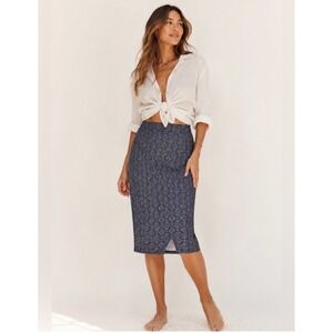 RipSkirt Hawaii Womens M Black Pearl Batik 25" Length Wrap Skirt Swim Coverup